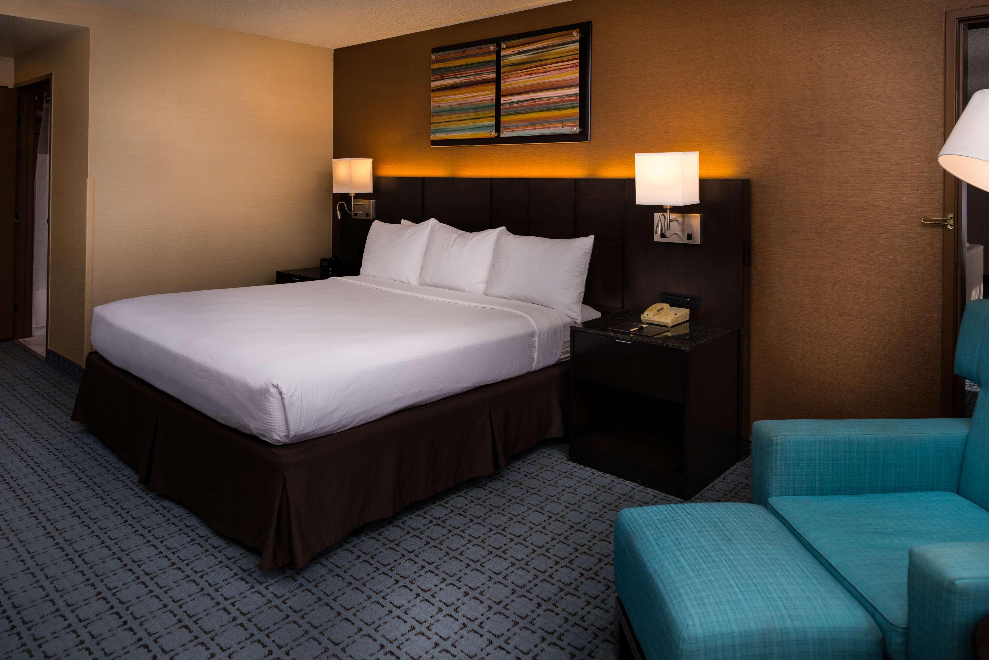 Hotel Doubletree By Hilton Whittier Esterno foto