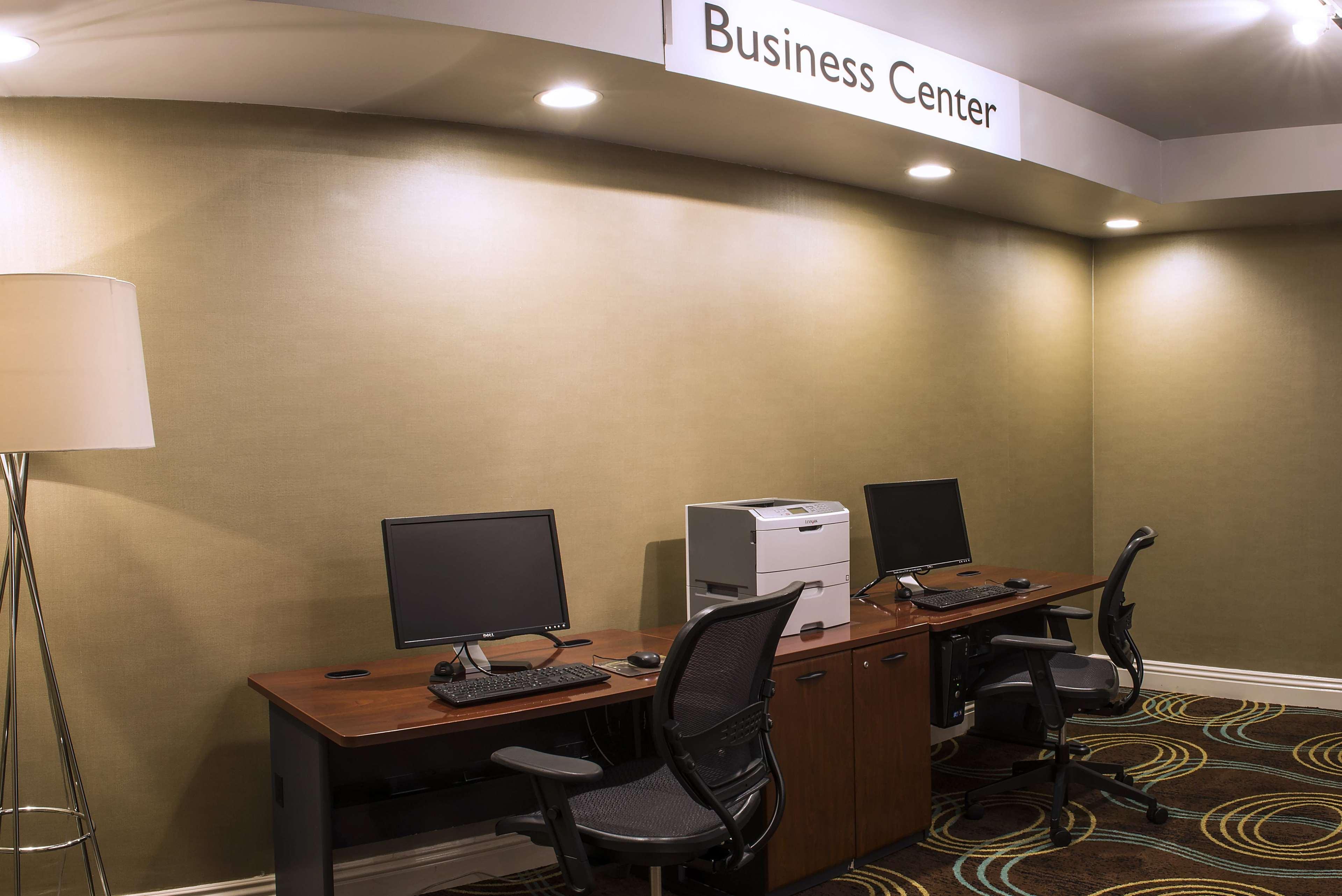 Hotel Doubletree By Hilton Whittier Esterno foto
