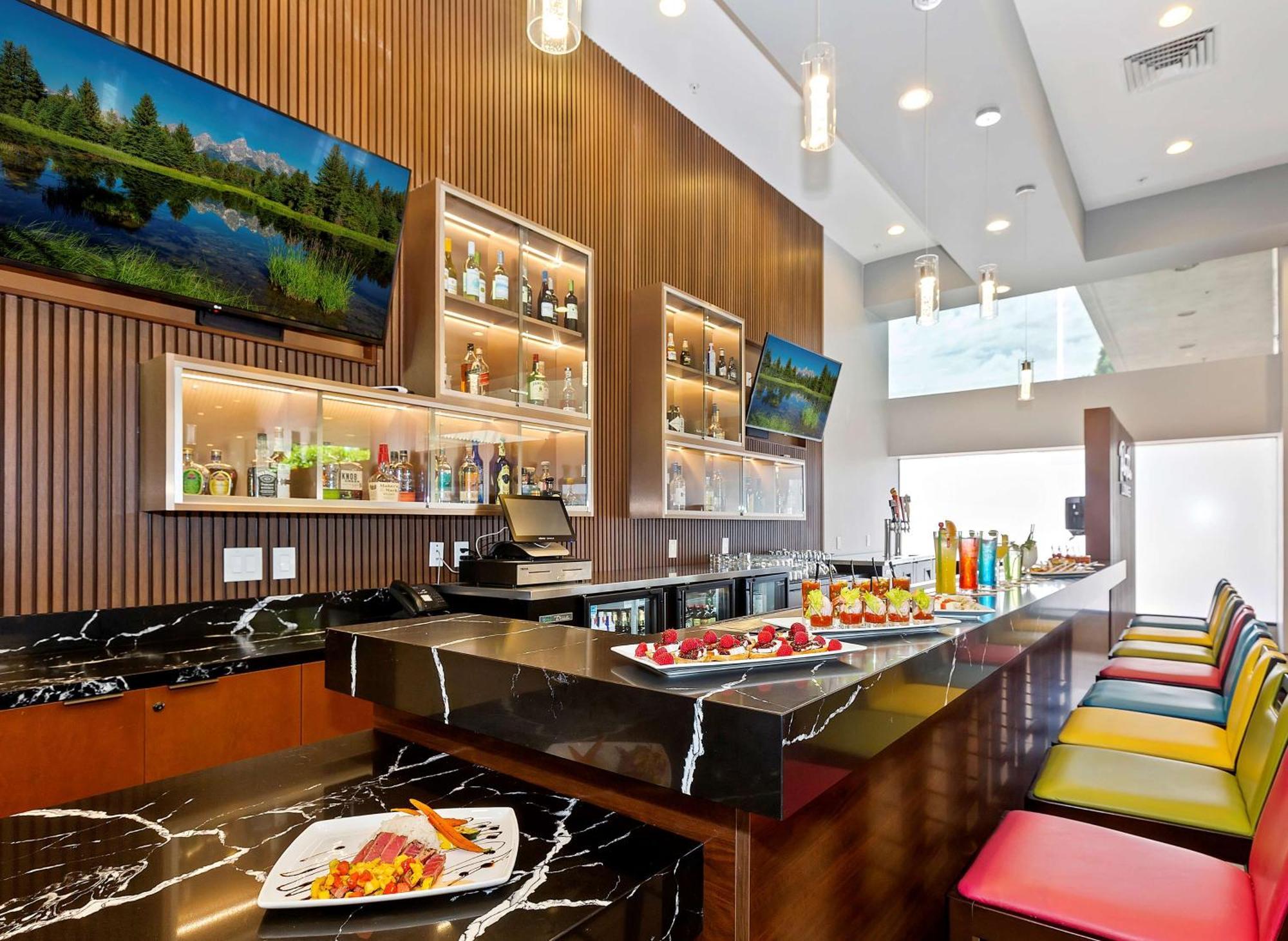 Hotel Doubletree By Hilton Whittier Esterno foto