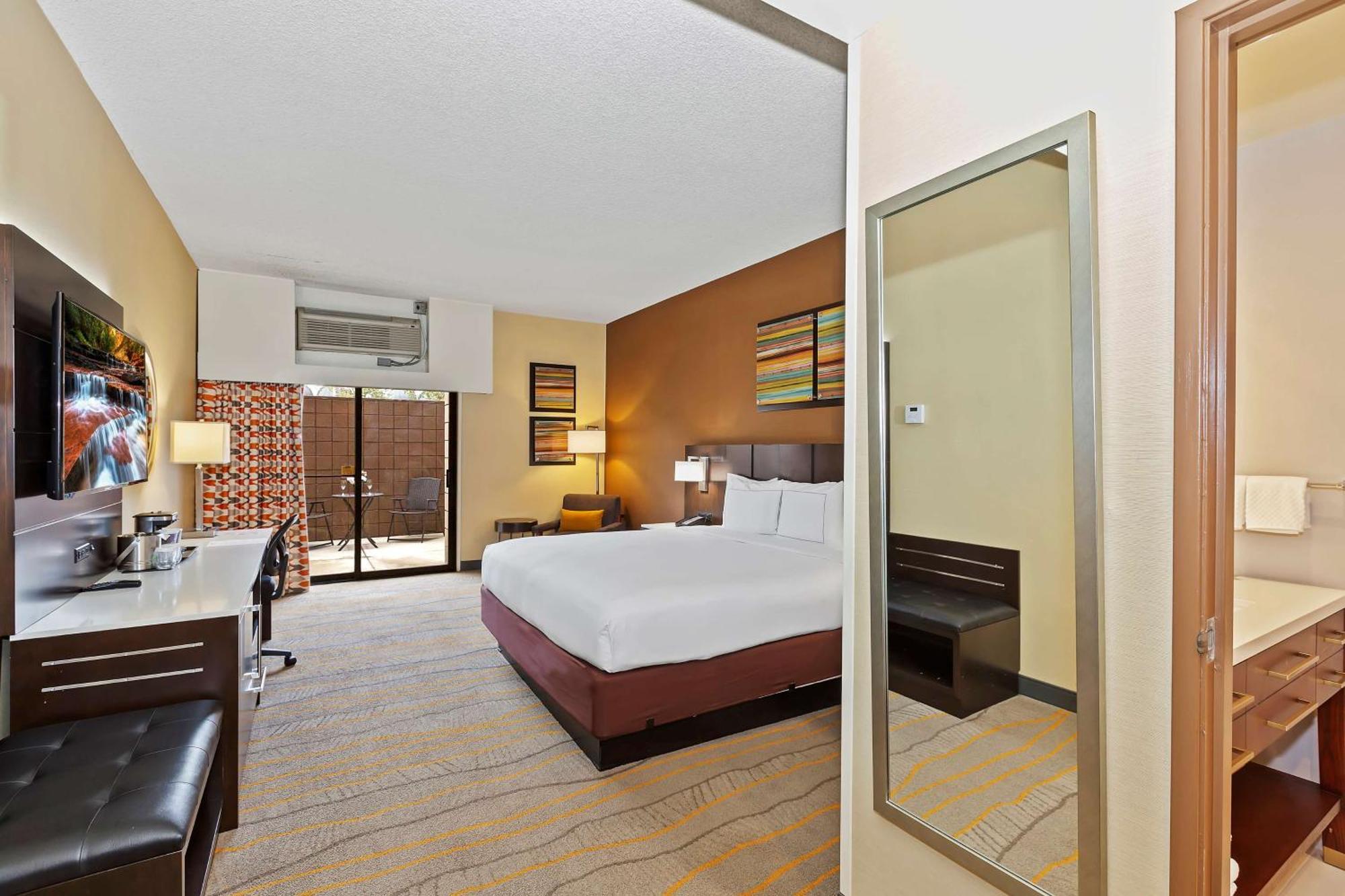Hotel Doubletree By Hilton Whittier Esterno foto