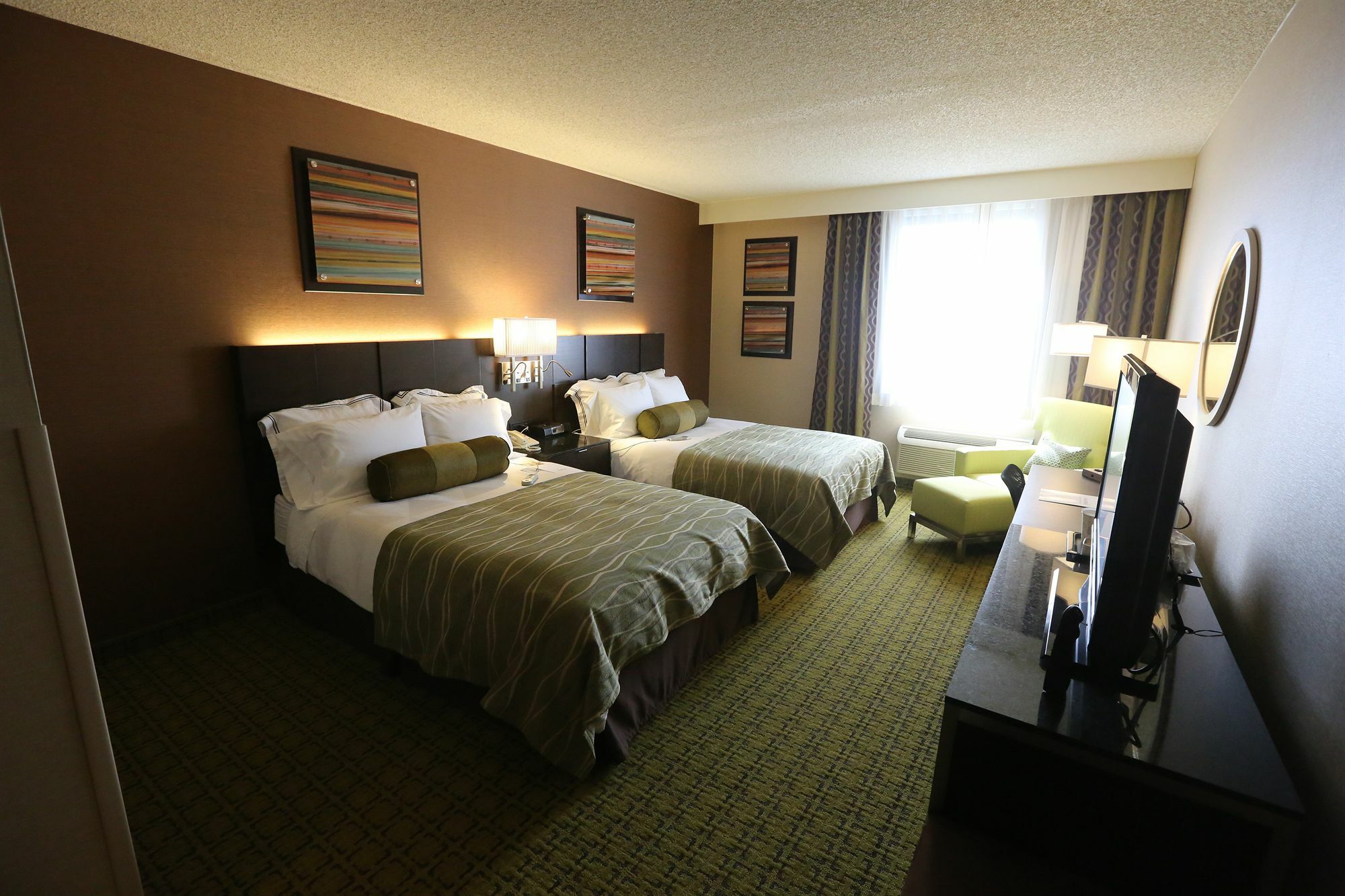 Hotel Doubletree By Hilton Whittier Esterno foto